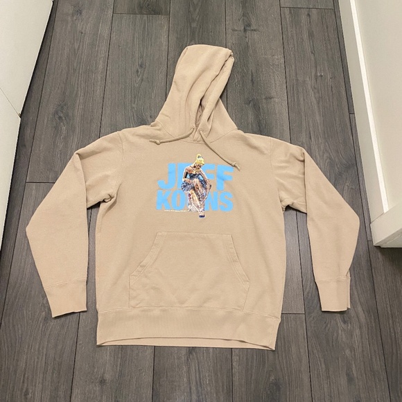 Jeff Koons x Uniqlo Seated Ballerina Tan Hoodie Size M - Picture 2 of 9